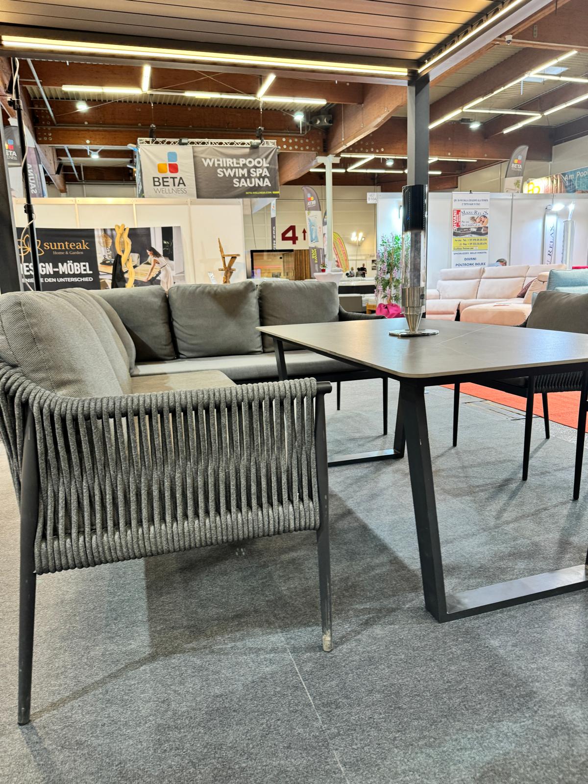 Cali Eckbank Gruppe
