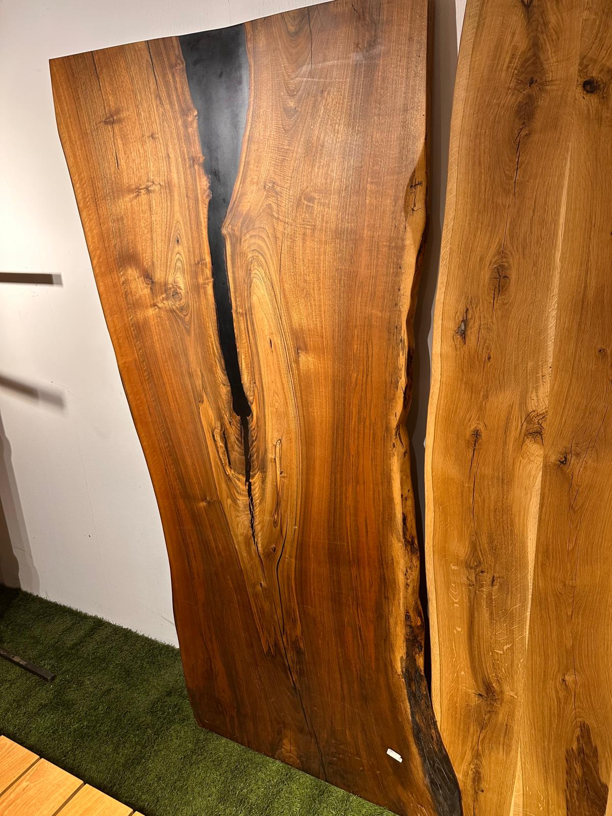 Epoksi Nuss Tisch Platte 216x 85/105cm