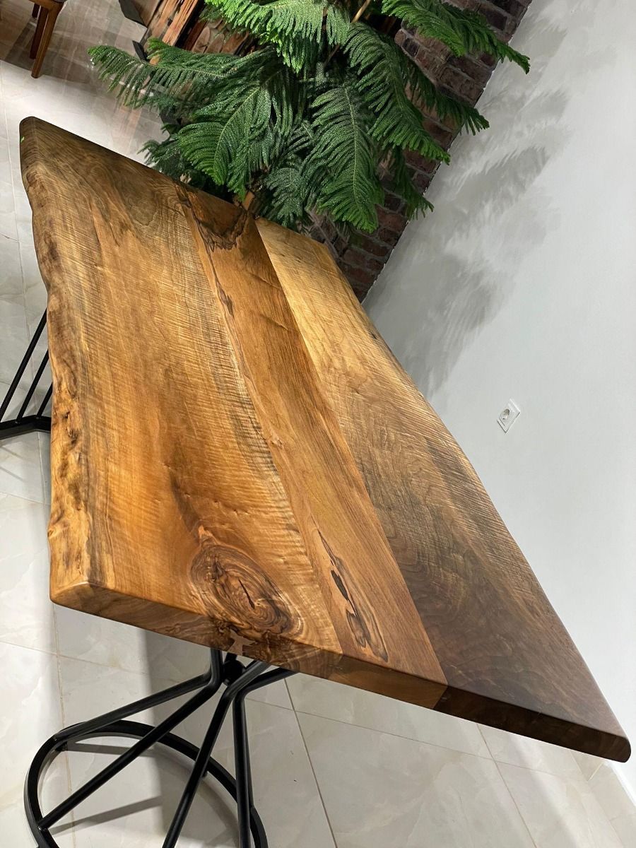 Verkauft - Nusstisch Platte-210X95 cm